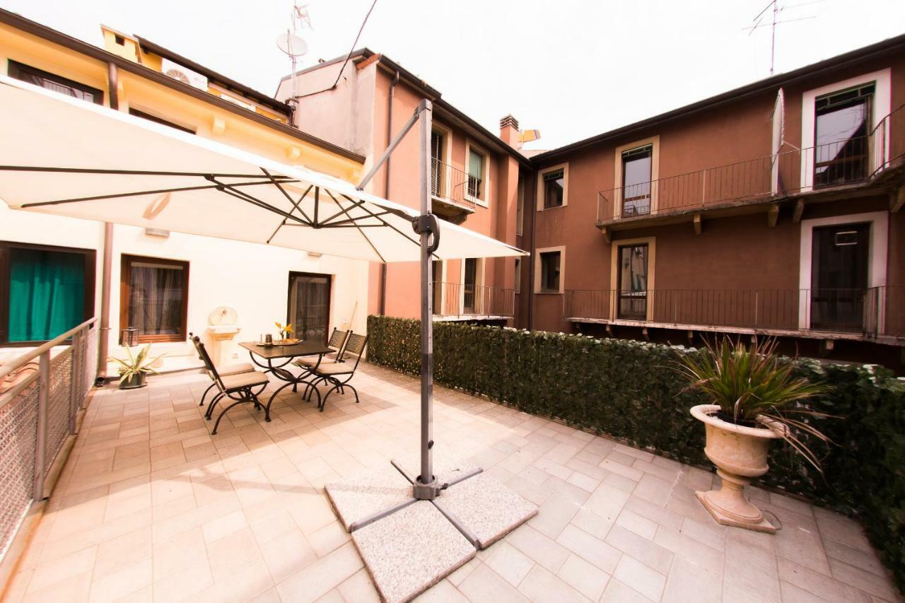 Arena Dreams Appartement *